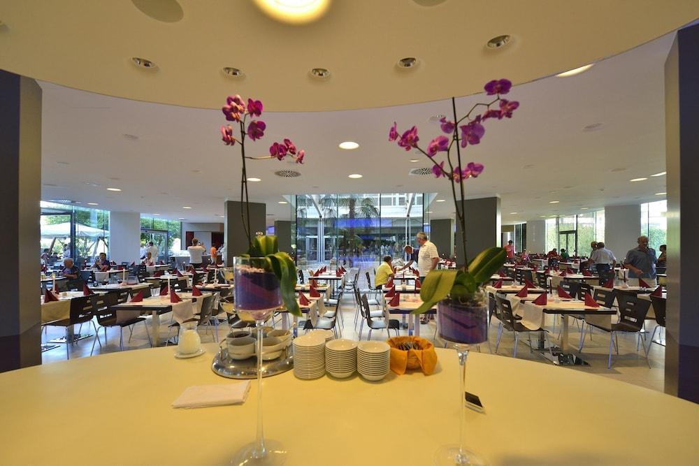 Hotel Mediteran Plava Laguna