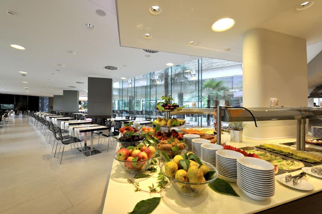 Hotel Mediteran Plava Laguna 3*